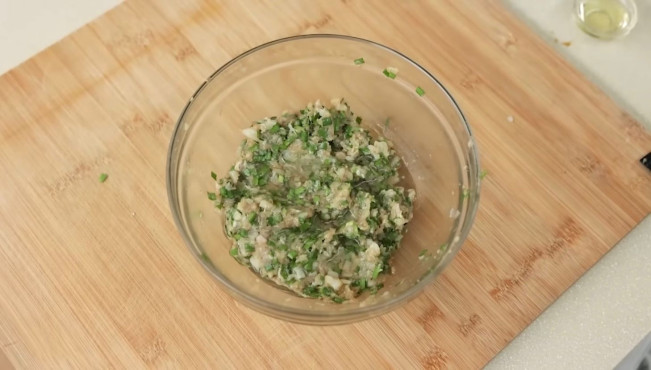 Resep Gyoza Ayam (YouTube)